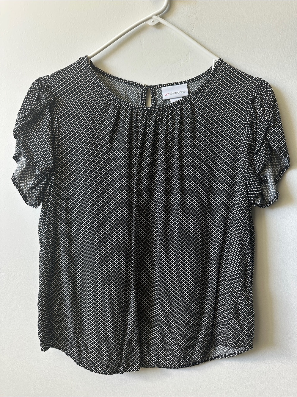 LIZ CLAIBORNE Short Sleeve Blouse